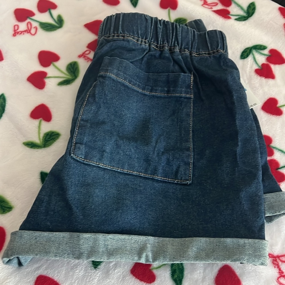 Steve Madden Blue Jean Shorts - Picture 4 of 6